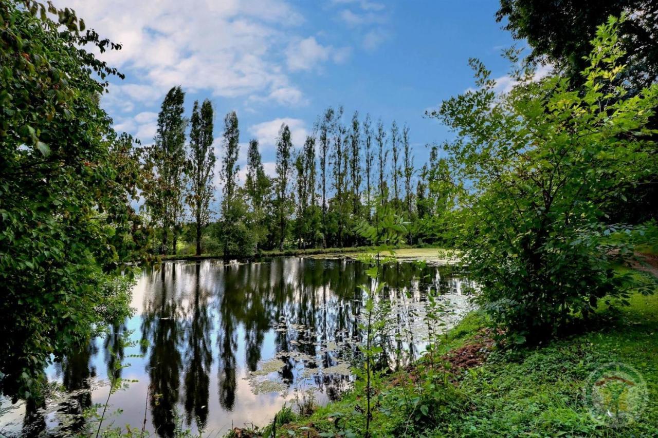 Manoir De La Droulinais Bed & Breakfast Bruz Dış mekan fotoğraf
