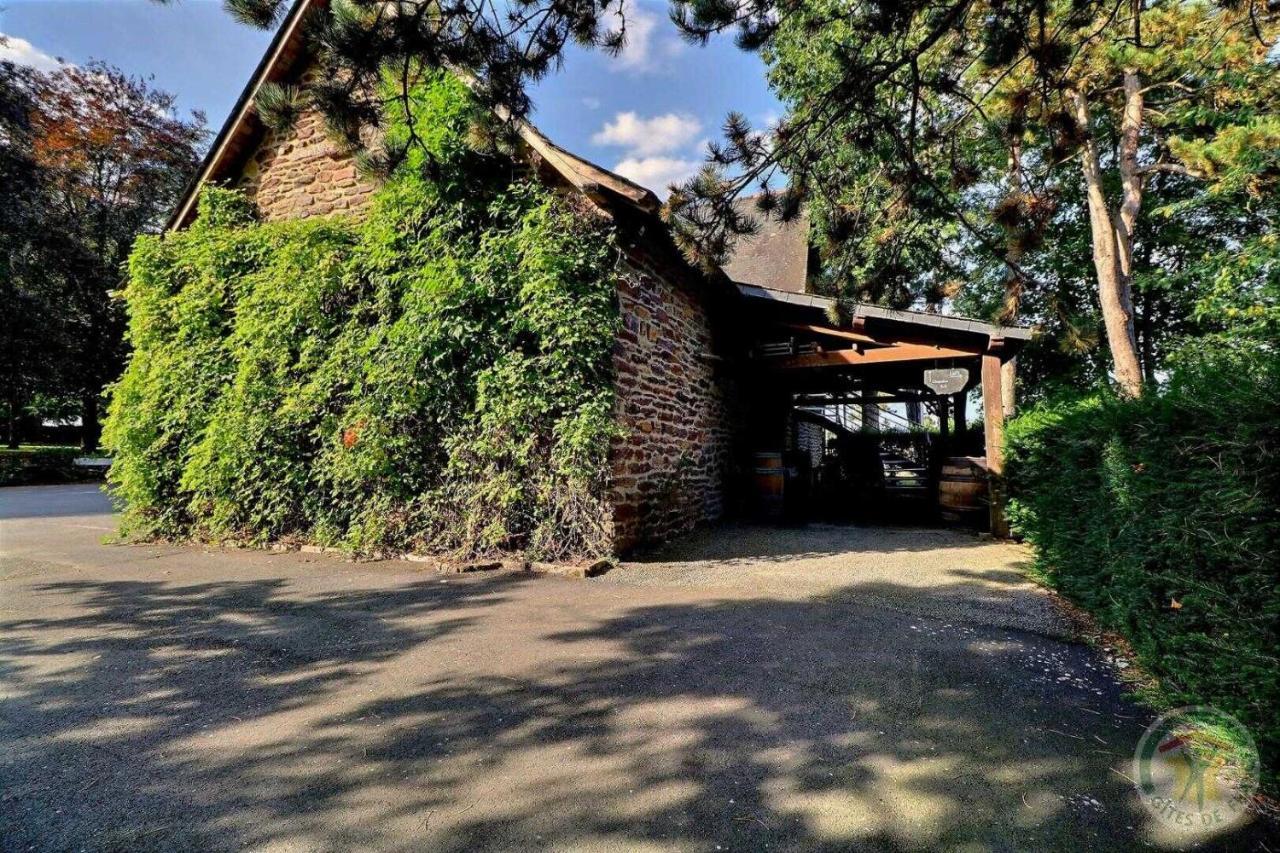 Manoir De La Droulinais Bed & Breakfast Bruz Dış mekan fotoğraf